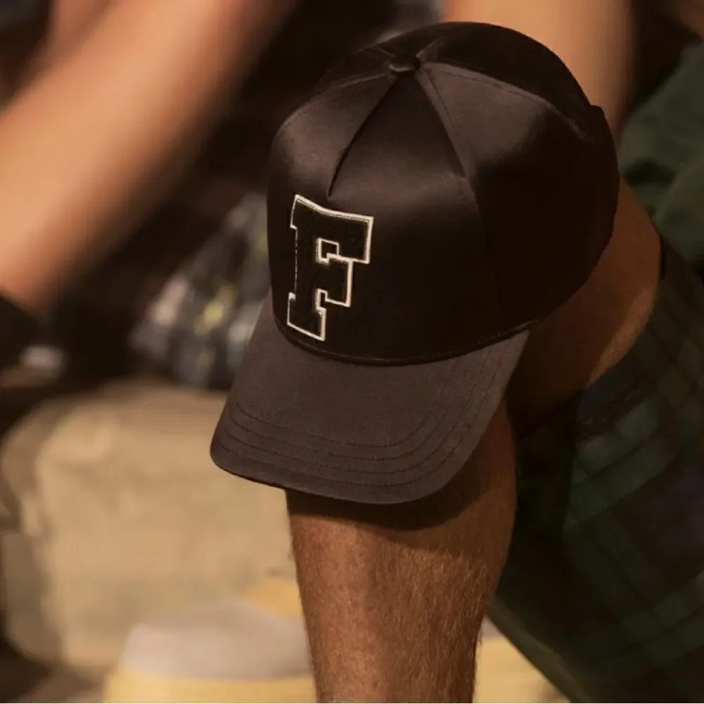 Fenty Puma x Rihanna Monday Satin Cap Black Size OS